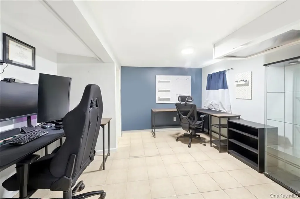 4423 Mundy Lane Bronx NY 10466
