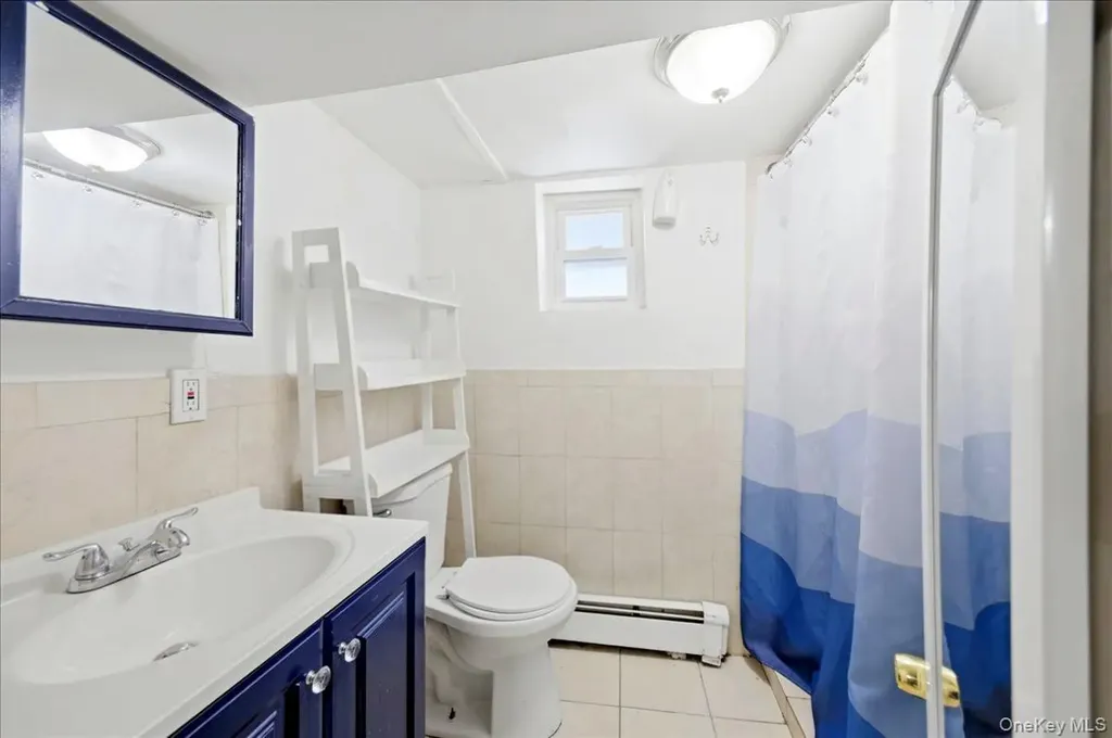 4423 Mundy Lane Bronx NY 10466