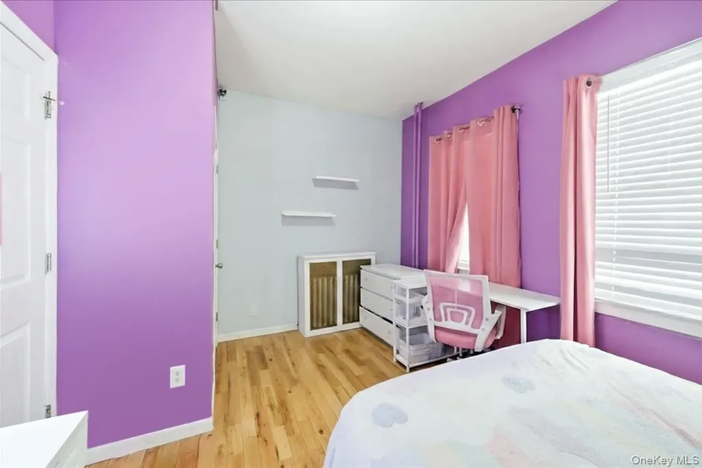 4423 Mundy Lane Bronx NY 10466