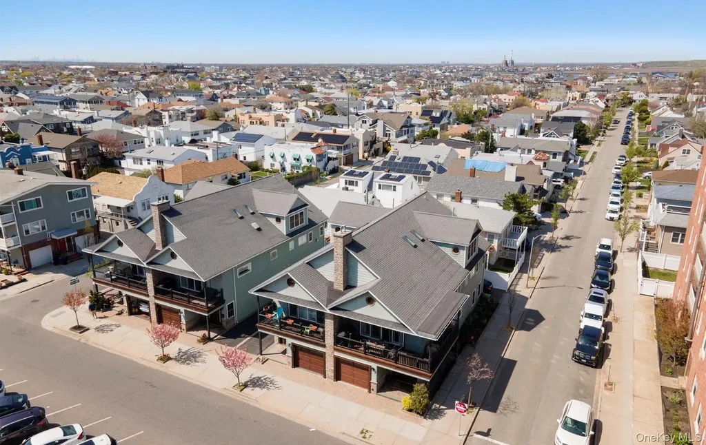 847 E Broadway Long Beach NY 11561
