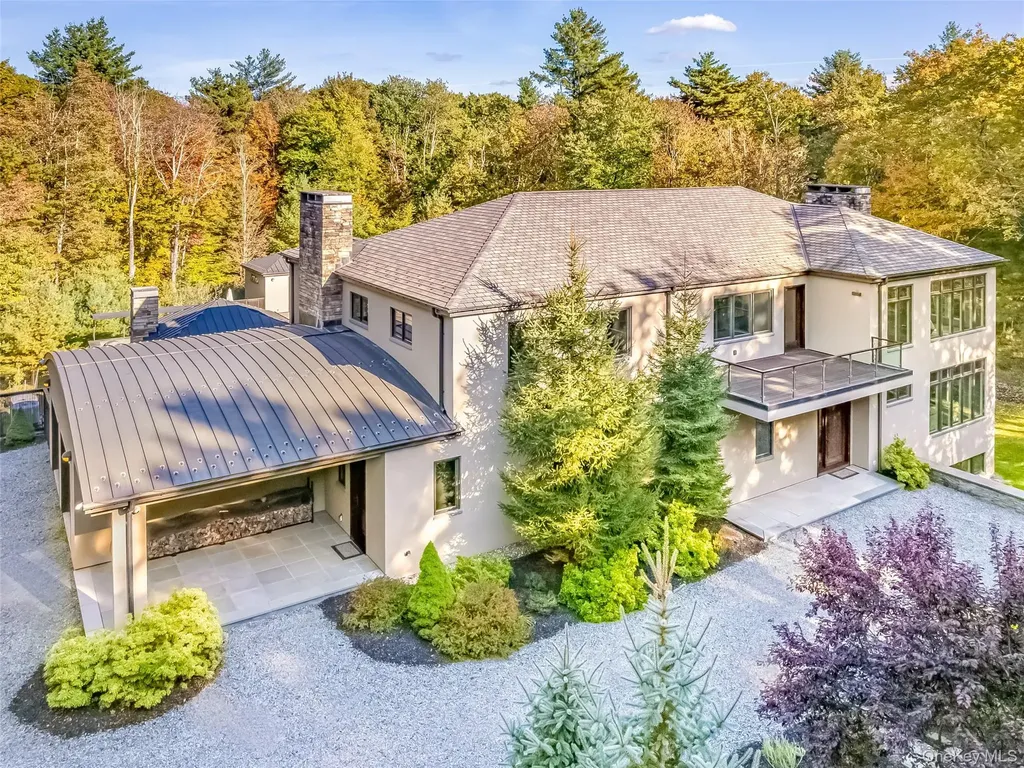 61 Top Ridge Trail White Lake NY 12786
