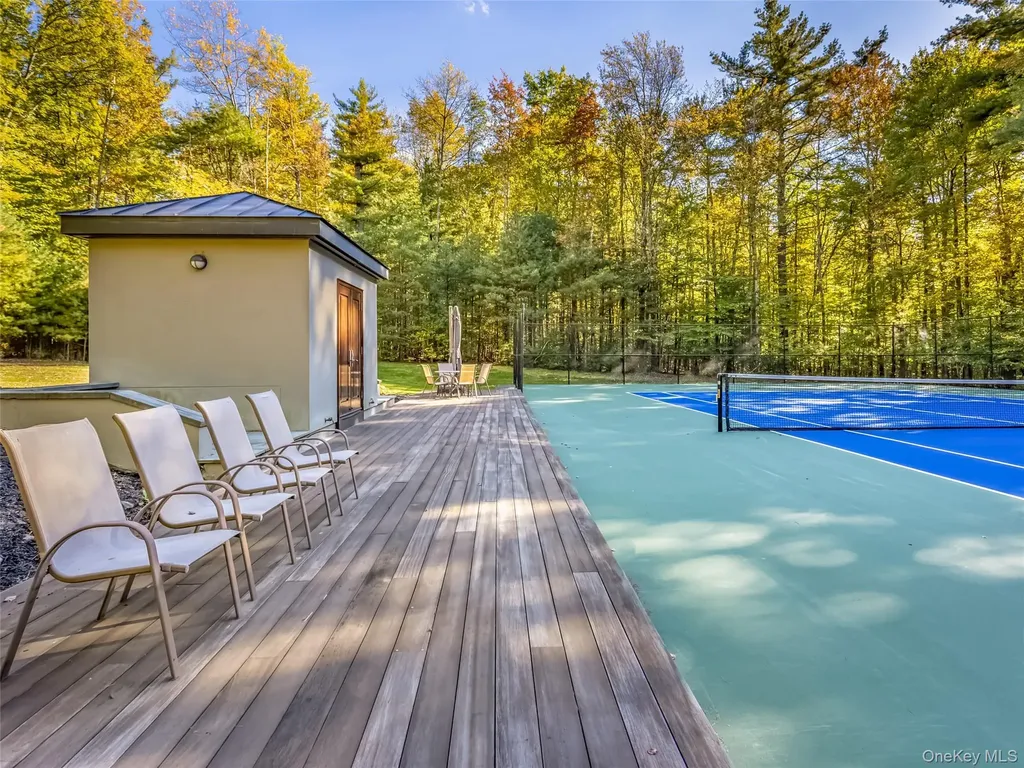 61 Top Ridge Trail White Lake NY 12786