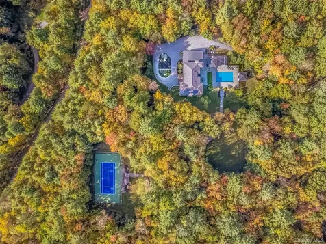 61 Top Ridge Trail White Lake NY 12786