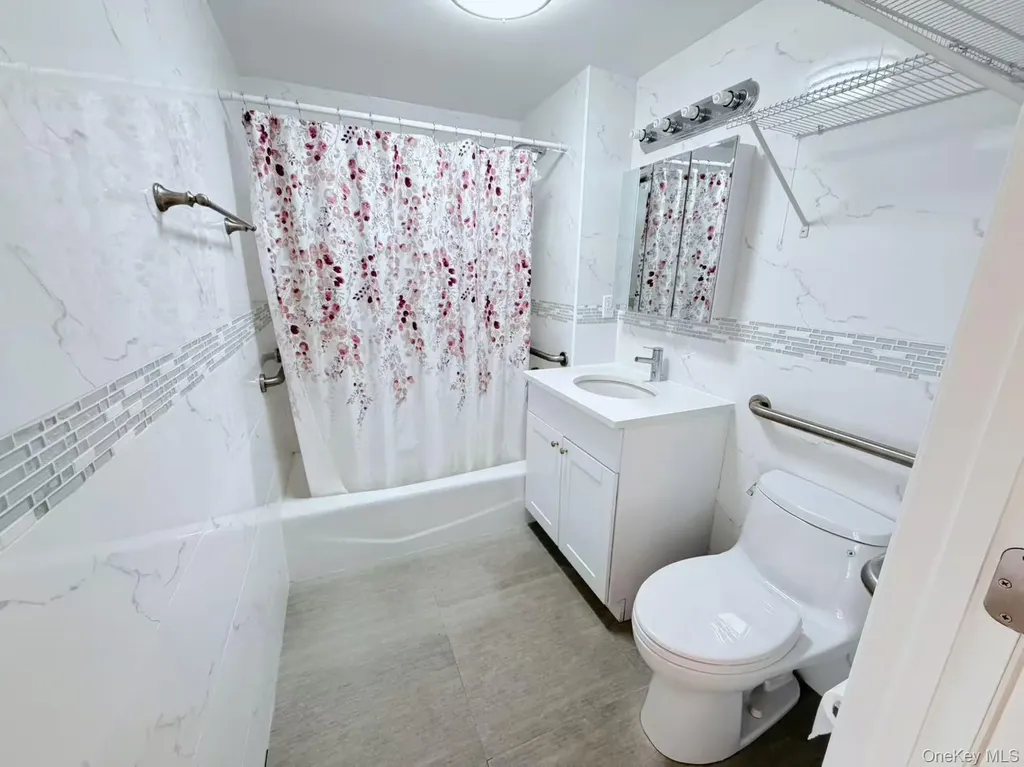 42-29 Parsons Boulevard Flushing NY 11355