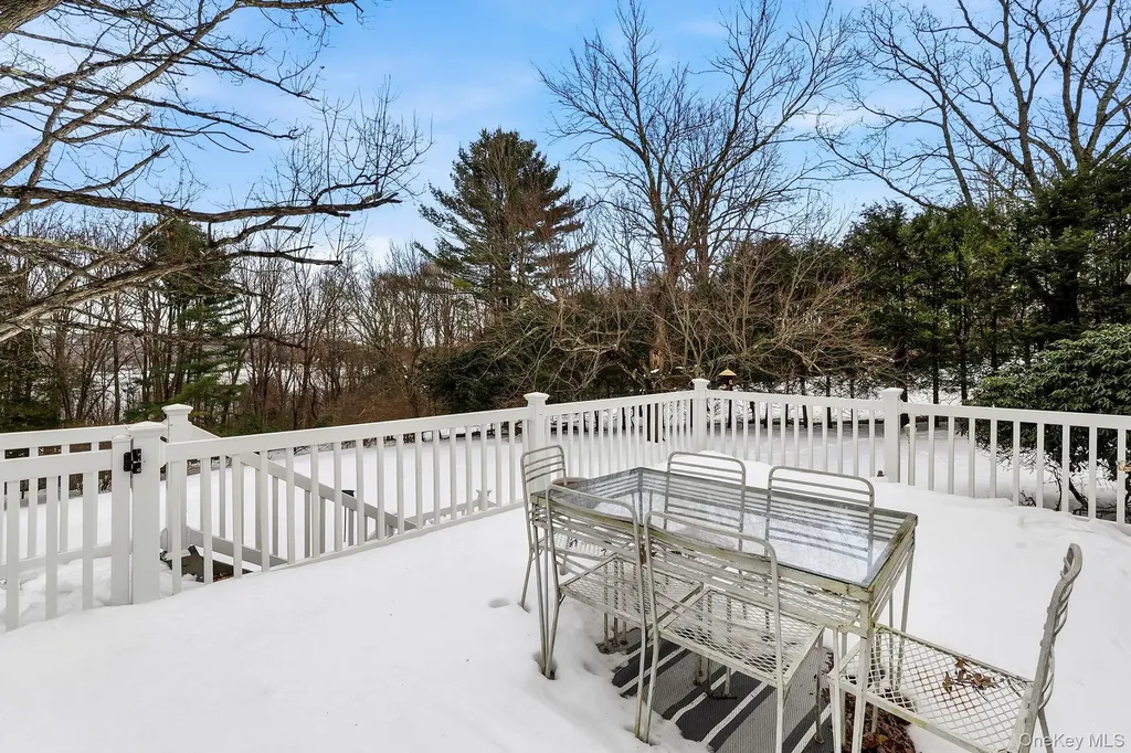 56 Glenvue Drive Carmel NY 10512