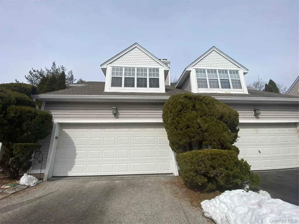83 Roundtop Road Yonkers NY 10710