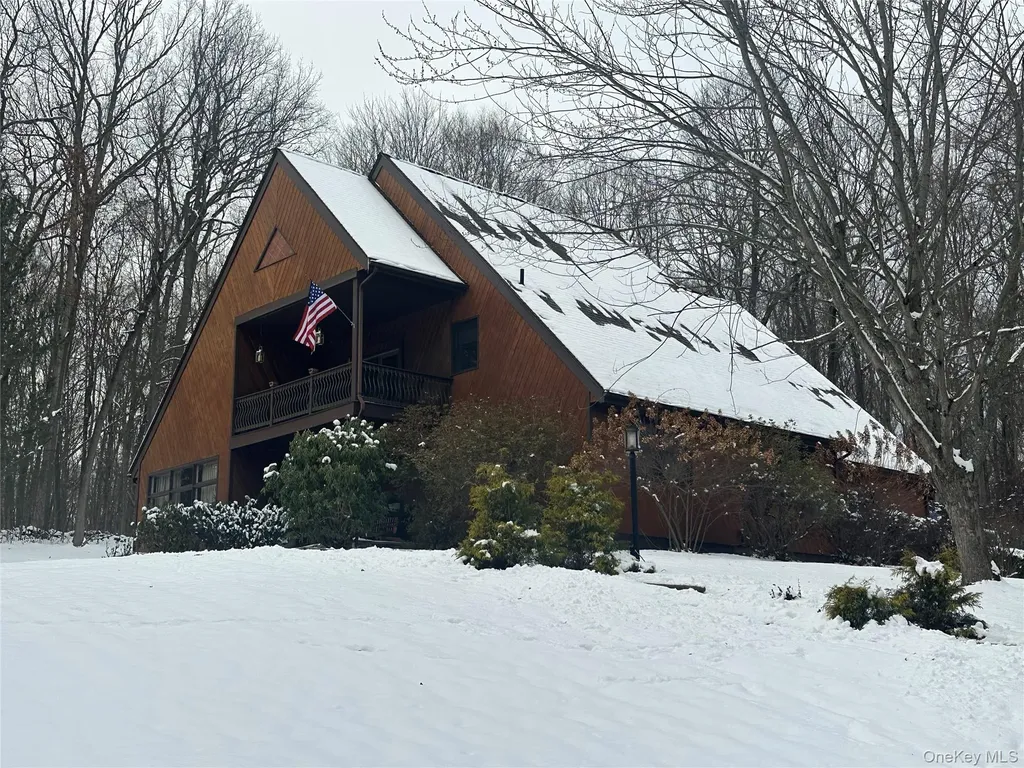 41 Hickory Hill Road Newburgh NY 12550