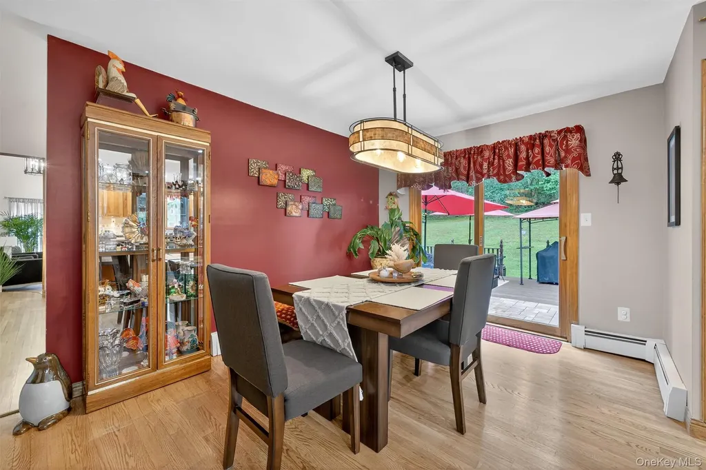 41 Hickory Hill Road Newburgh NY 12550