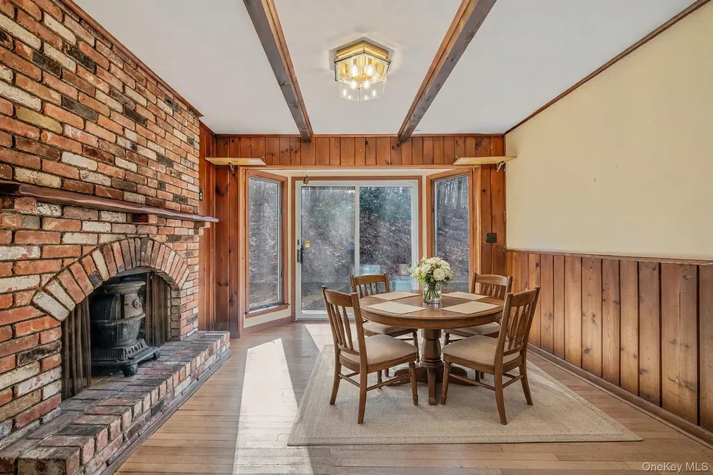 1 Spring Hollow Road Nissequogue NY 11780