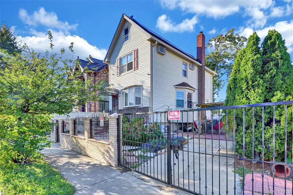 150-27 16th Road Whitestone NY 11357