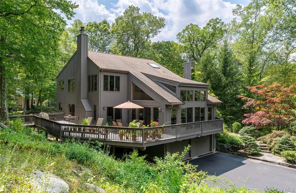 46 Oregon Road Armonk NY 10504
