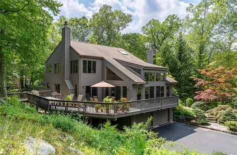 46 Oregon Road Armonk NY 10504