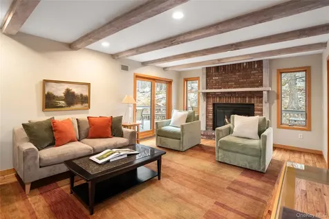46 Oregon Road Armonk NY 10504