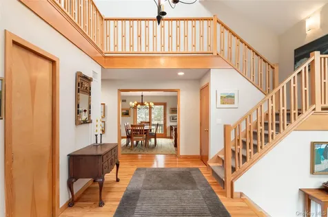 46 Oregon Road Armonk NY 10504