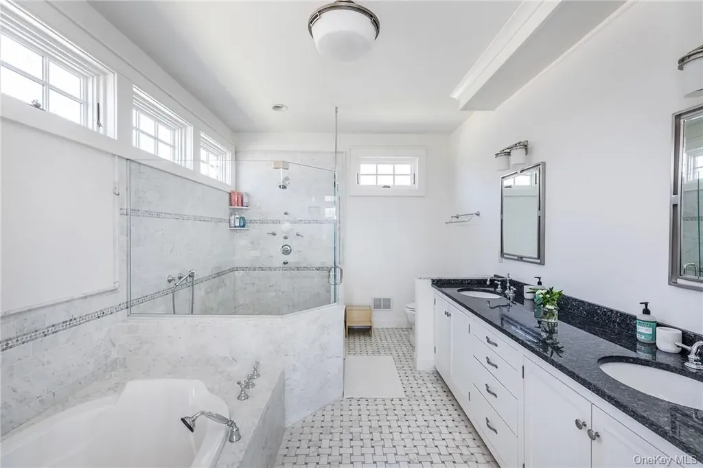 121 Quaker Hill Road Pawling NY 12564