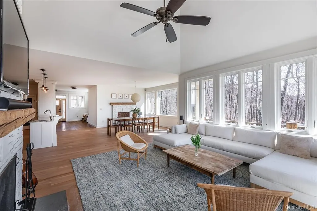 121 Quaker Hill Road Pawling NY 12564