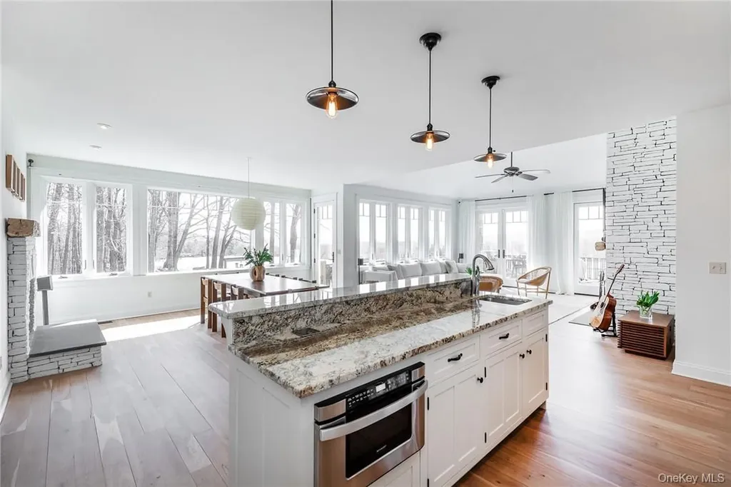 121 Quaker Hill Road Pawling NY 12564