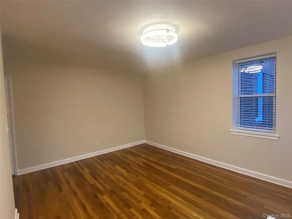 32 Cathedral Avenue Hempstead NY 11550