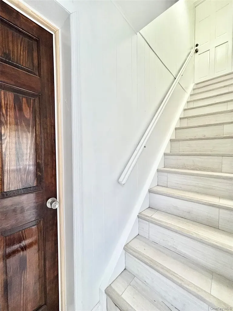 487 5th Avenue Cedarhurst NY 11516