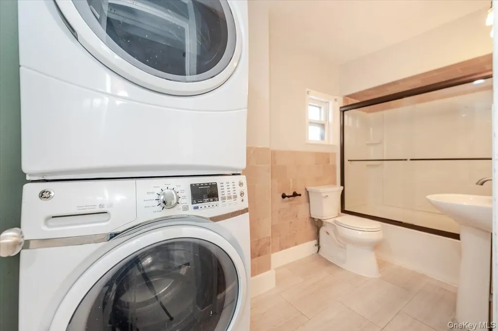 487 5th Avenue Cedarhurst NY 11516