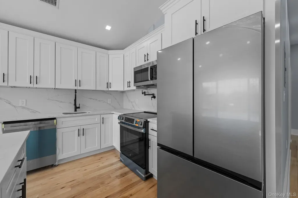 24149 148th Drive Rosedale NY 11422