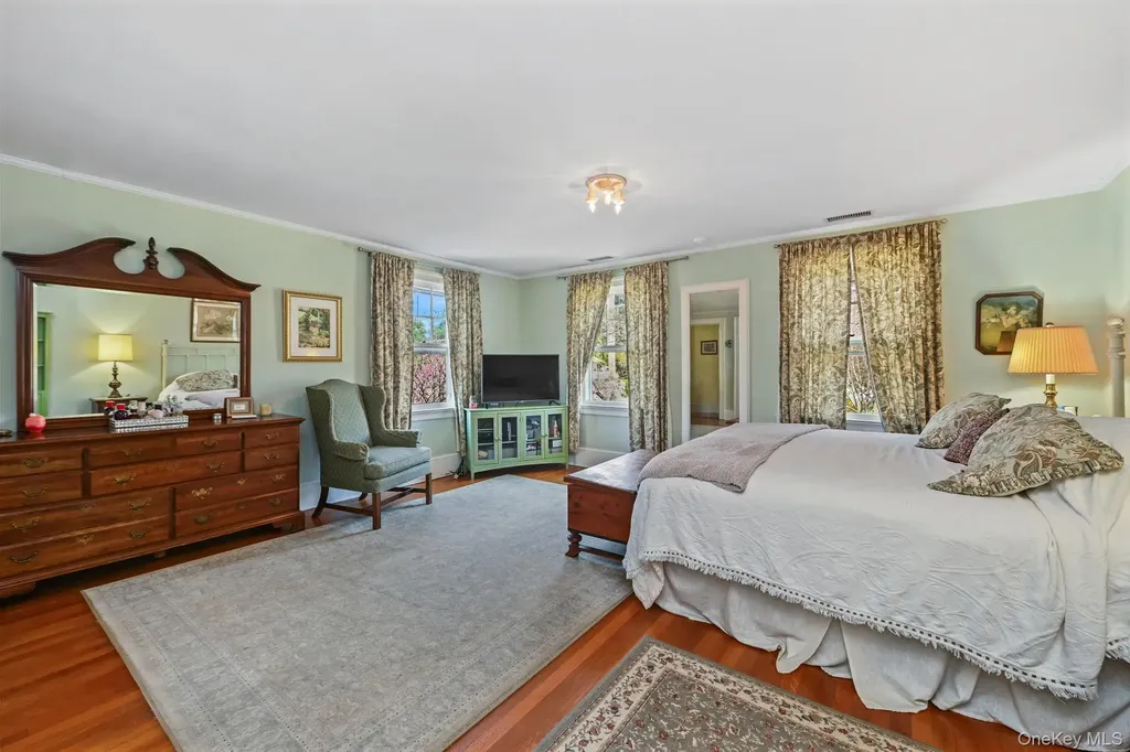 60 Greenridge Avenue White Plains NY 10605