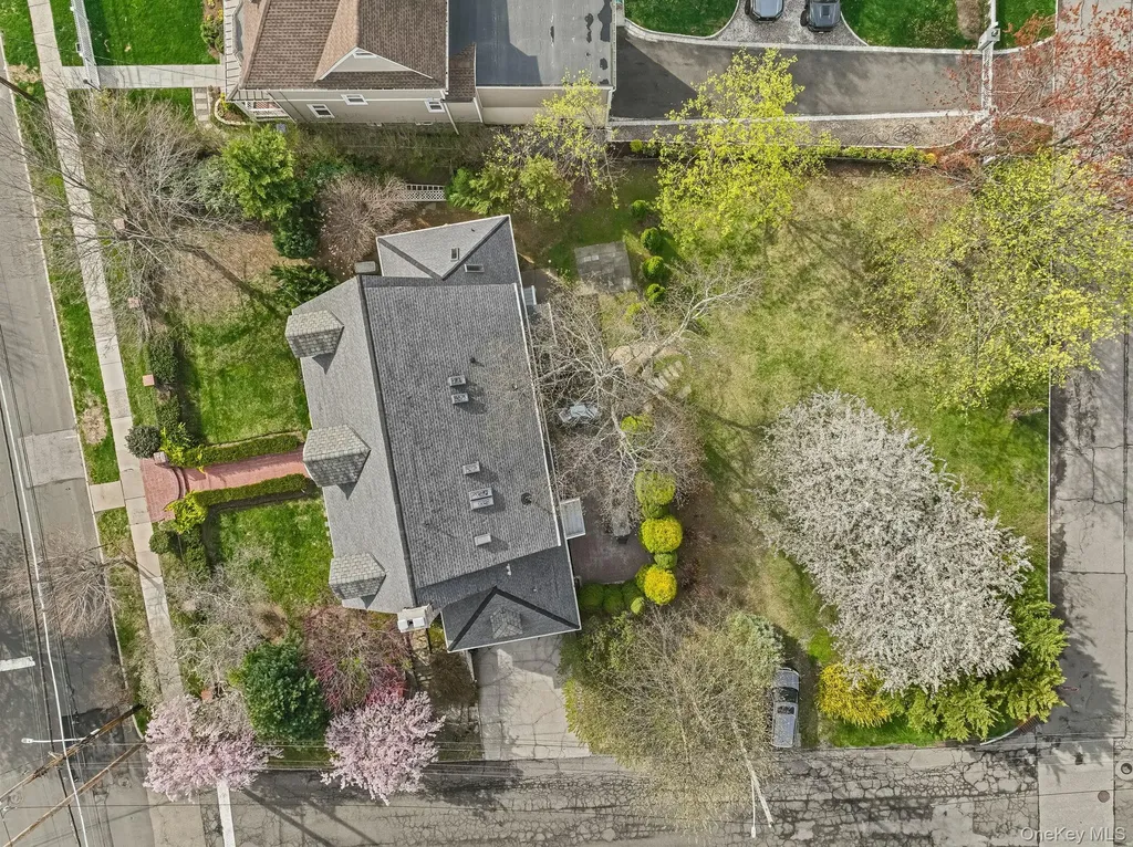 60 Greenridge Avenue White Plains NY 10605