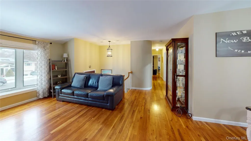 8 Mulberry Drive Smithtown NY 11787