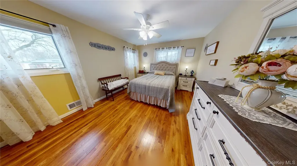 8 Mulberry Drive Smithtown NY 11787