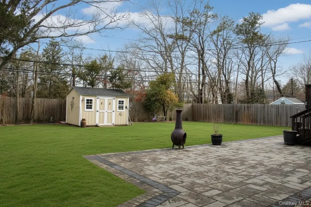 8 Mulberry Drive Smithtown NY 11787