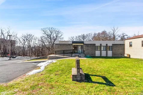 23 Snowden Avenue Ossining NY 10562