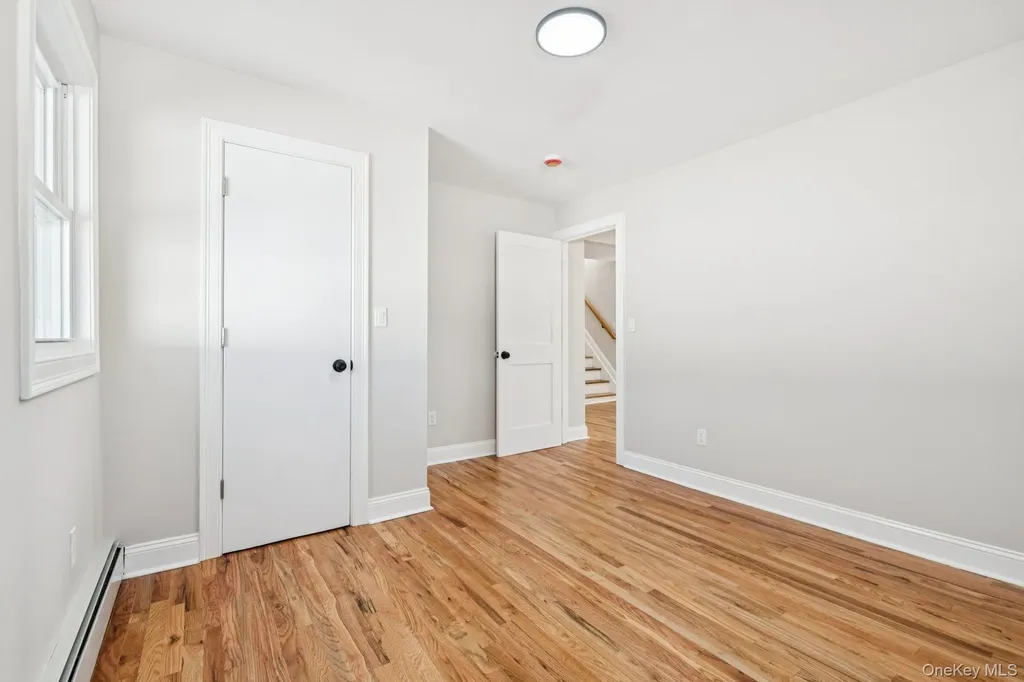 38 Somerset Road E Amityville NY 11701