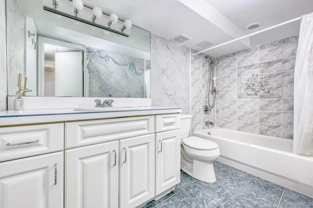 23 S Parker Drive Monsey NY 10952