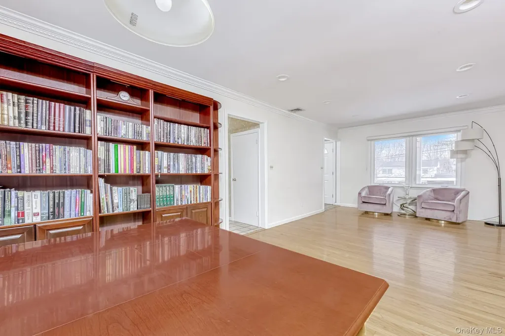 23 S Parker Drive Monsey NY 10952