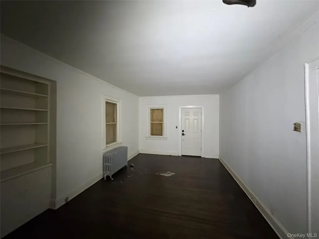 21 E Clinton Avenue Roosevelt NY 11575