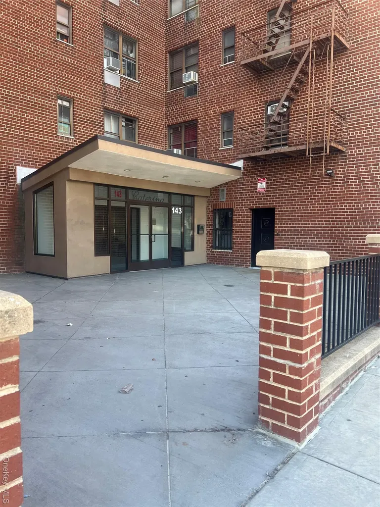 143 Bruce Avenue Yonkers NY 10705