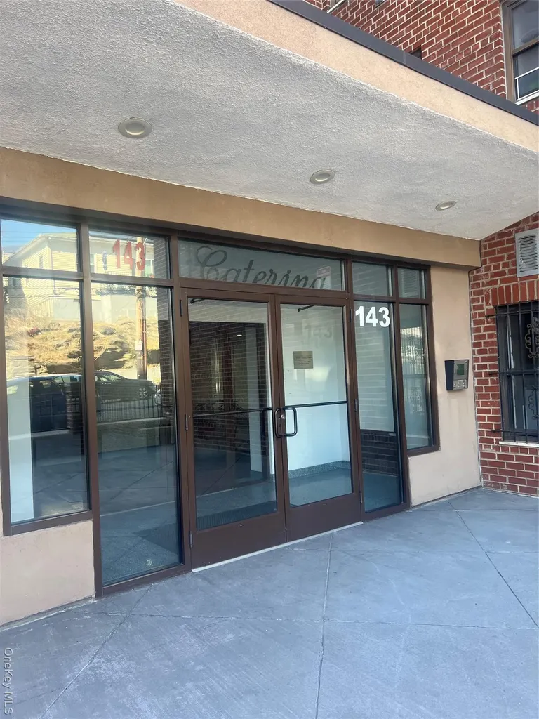 143 Bruce Avenue Yonkers NY 10705