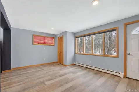 16 Orchard Lane Hopewell Junction NY 12533