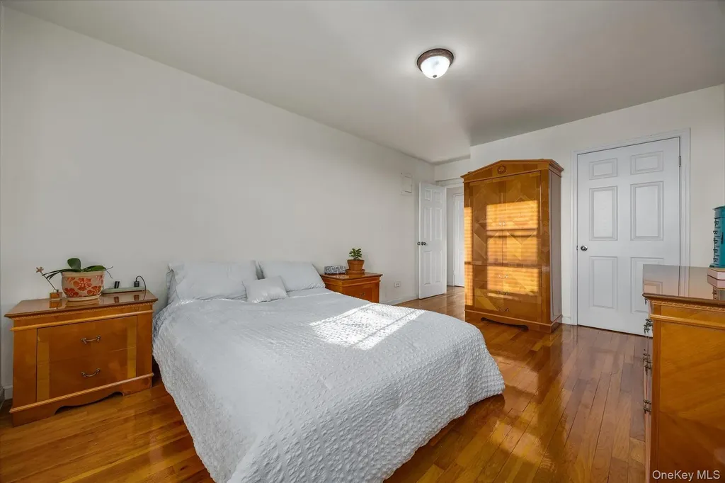 3425 150th Place Flushing NY 11354