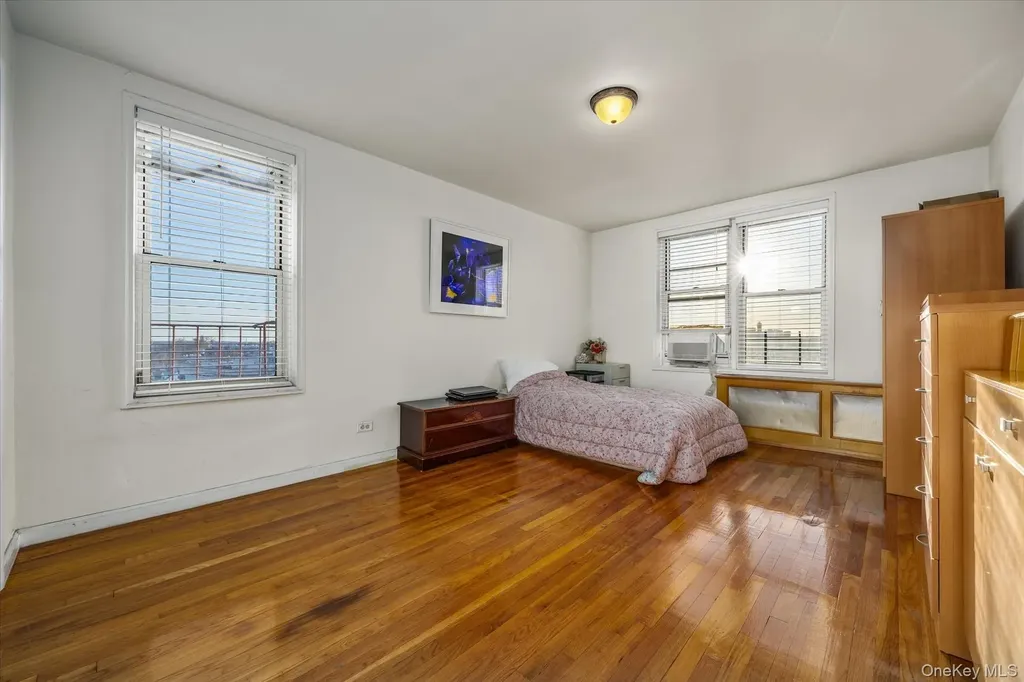 3425 150th Place Flushing NY 11354