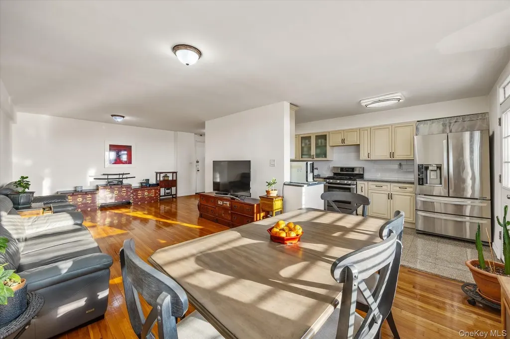 3425 150th Place Flushing NY 11354