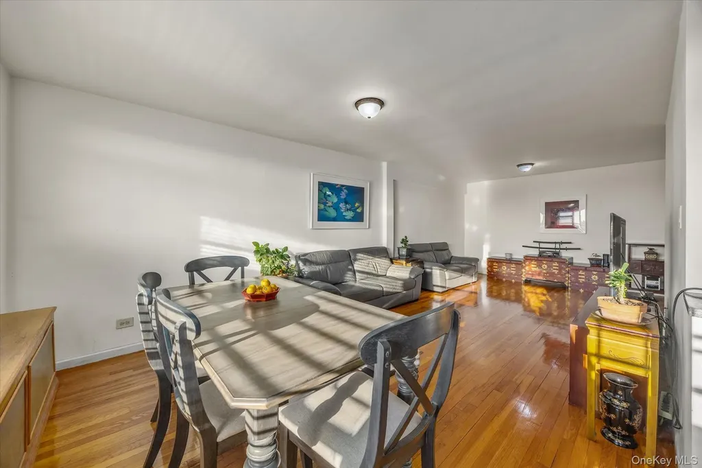 3425 150th Place Flushing NY 11354