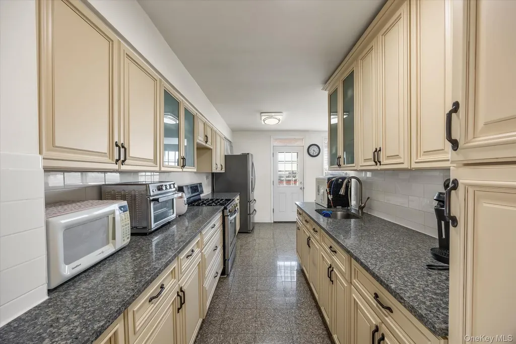 3425 150th Place Flushing NY 11354