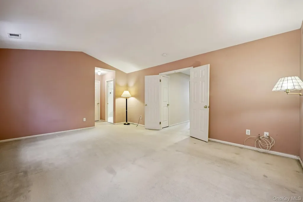 3 Springwood Lane Huntington NY 11743