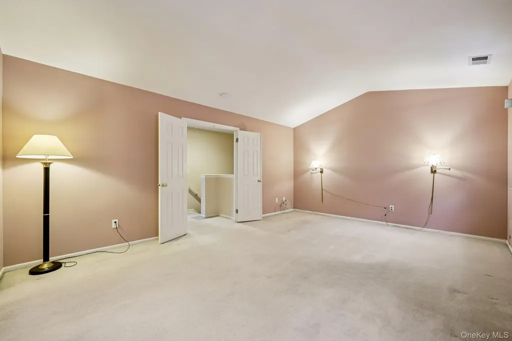 3 Springwood Lane Huntington NY 11743