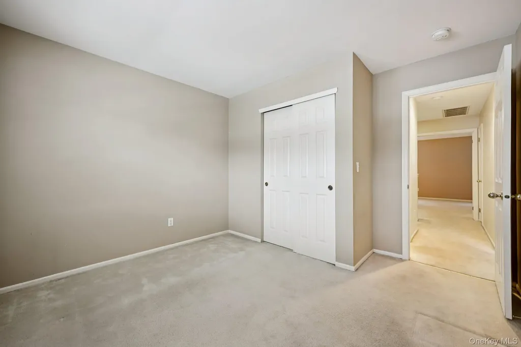 3 Springwood Lane Huntington NY 11743