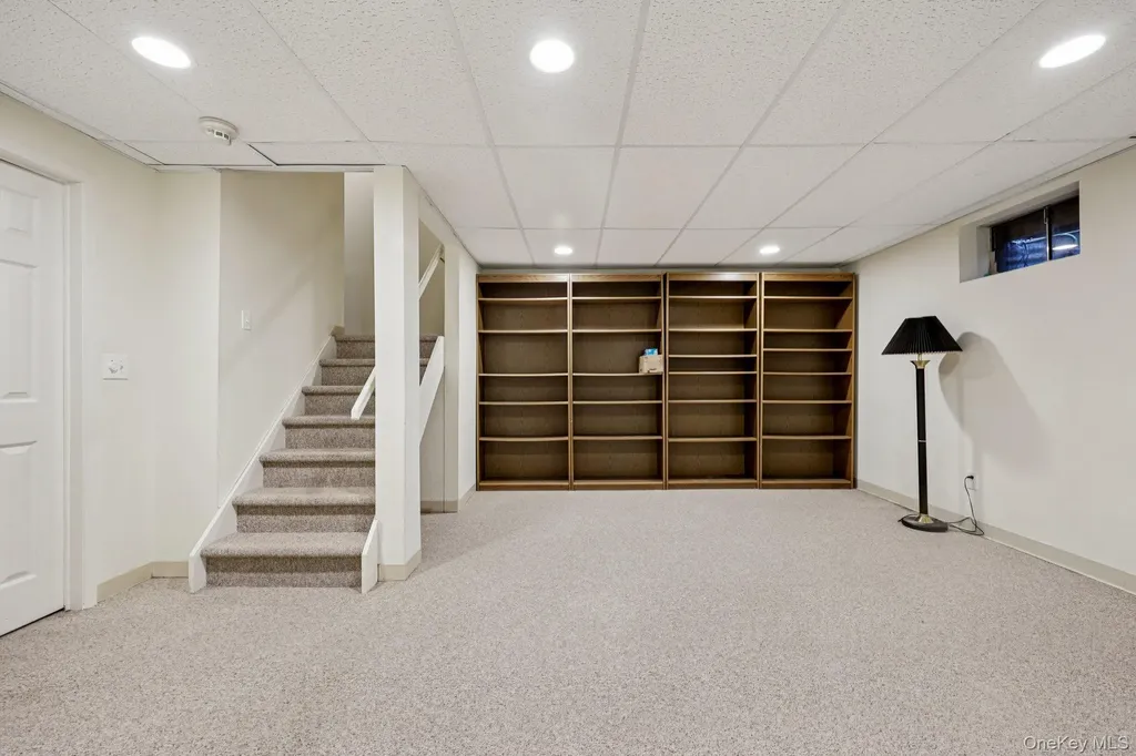 3 Springwood Lane Huntington NY 11743
