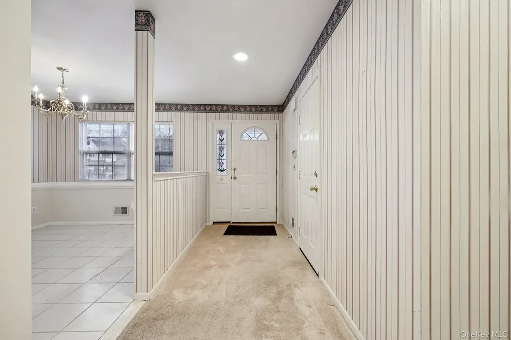 3 Springwood Lane Huntington NY 11743