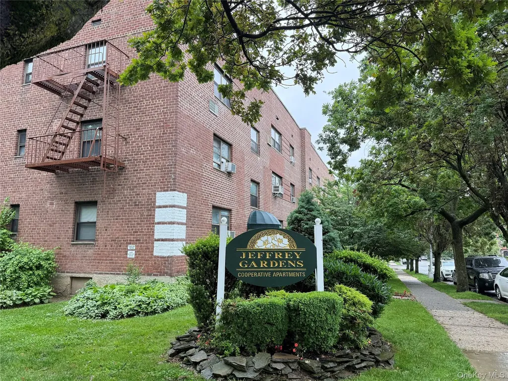 21604 47th Avenue Bayside NY 11361