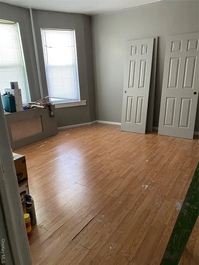 769 E 223rd Street Bronx NY 10466